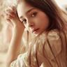 angelababy ins配图疑暗示婚姻状态